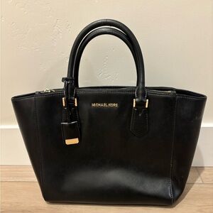 Michael Kors Collection Bag Handbag Gracie MD Tote Leather Black